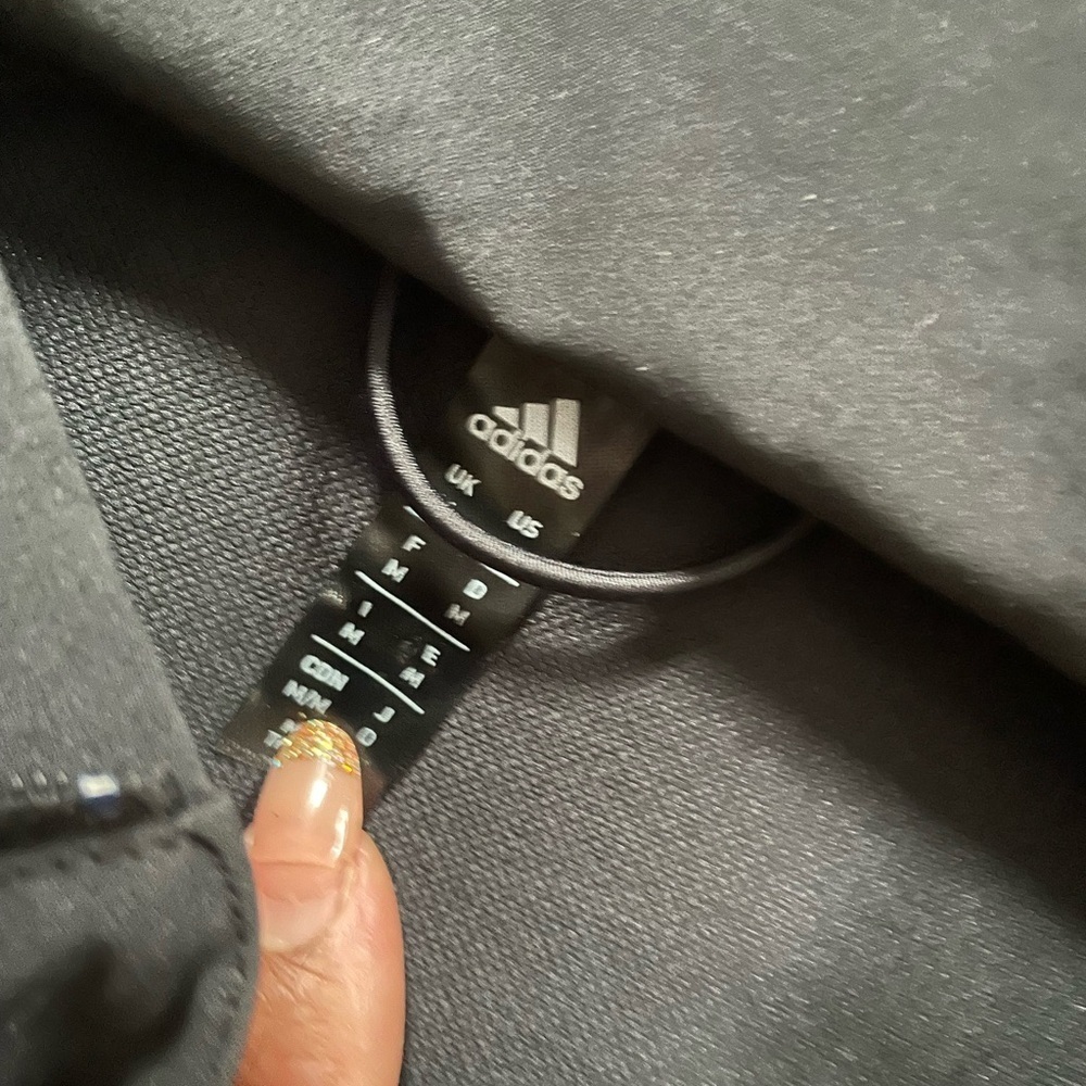 Adidas Men's Black Windbreaker with Gray Accents - Picture 3 of 16